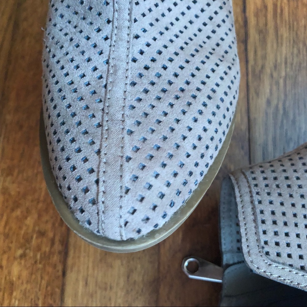 Dolce Vita Booties - Picture 3 of 3